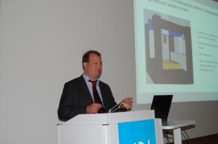 DSC_0242_435_289_90 DSC_0242_435_289_90